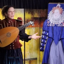 A Queen Reveals - Theater in der Kurve