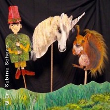Puppentheater Klappmaul - Kleines Einhorn in gro&szlig;er Not