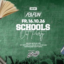 Paffenl&ouml;her Steffi Schools Out 16+
