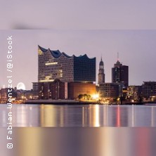 Elphi Plaza F&uuml;hrung | Adventure World Tours 2026