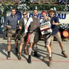 6. Sp&auml;tsommernachtsfest