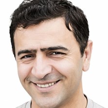 G&uuml;ney &Ouml;zdemir