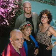 Esther Kaiser Breathing | Salon De Jazz