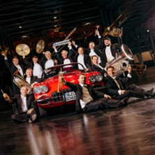 Blechschaden mit Bob Ross