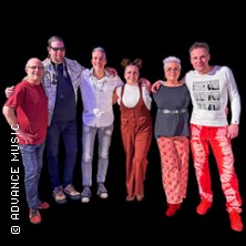 Weihnachtstanz 2026 - mit der Advance Band und DJ B&ouml;hmi