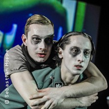 Der Nazi & der Friseur - Staatsschauspiel Dresden