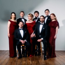 Voces8