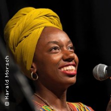 Claudia Ramos Barreto Trio - Tradition und Avantgarde