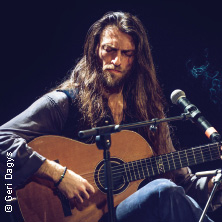 Estas Tonne