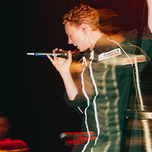 La Roux