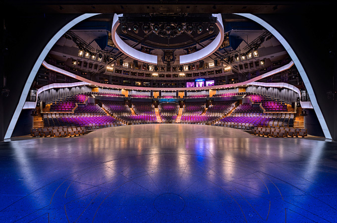 Blick von der gr&ouml;&szlig;ten Theaterb&uuml;hne der Welt