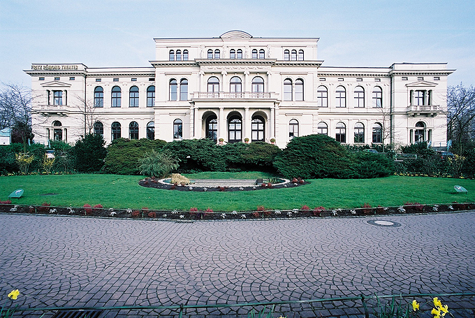 Fritz R&eacute;mond Theater