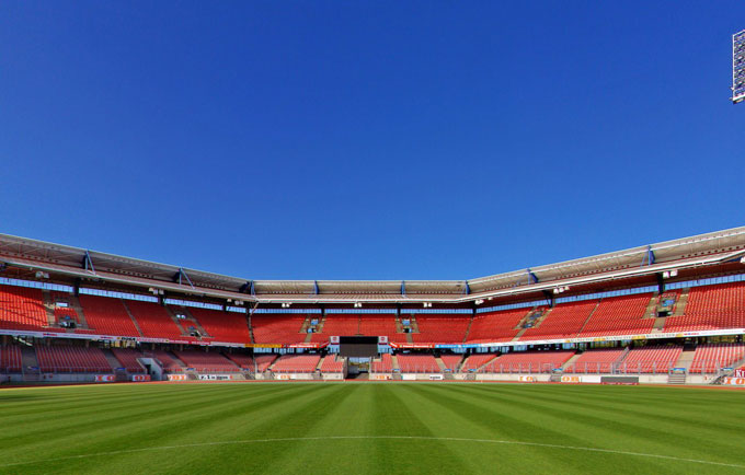 Grundig Stadion - Innenansicht