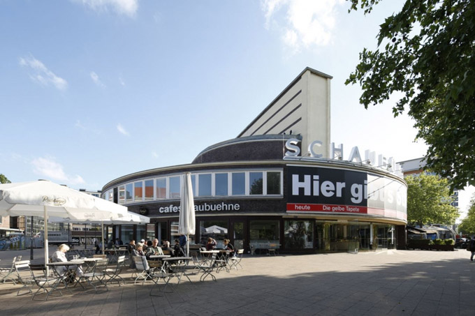 Schaub&uuml;hne Berlin Au&szlig;enansicht 1