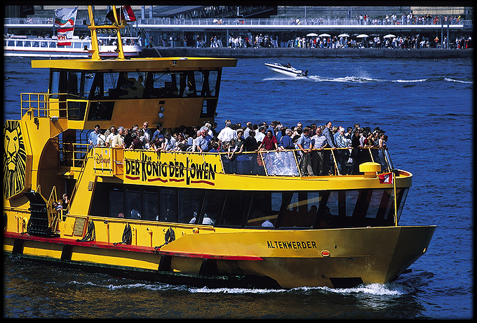 Stage Theater im Hamburger Hafen